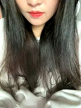 Julia-Elsa online show from December 5, 4:11 am