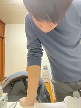 Snapshot of Foxfoxfox4 chatting on December 16, 2:43 pm Foxfoxfox4 online show from December 16, 2:43 pm