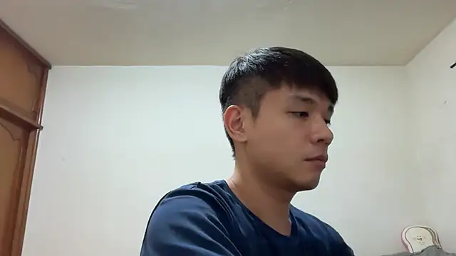 Foxfoxfox4 online show from April 11, 3:27 pm