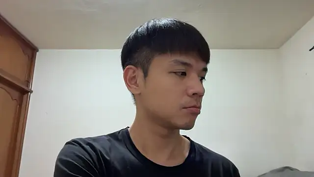 Snapshot of Foxfoxfox4 chatting on February 15, 3:44 pm Foxfoxfox4 online show from February 15, 3:44 pm