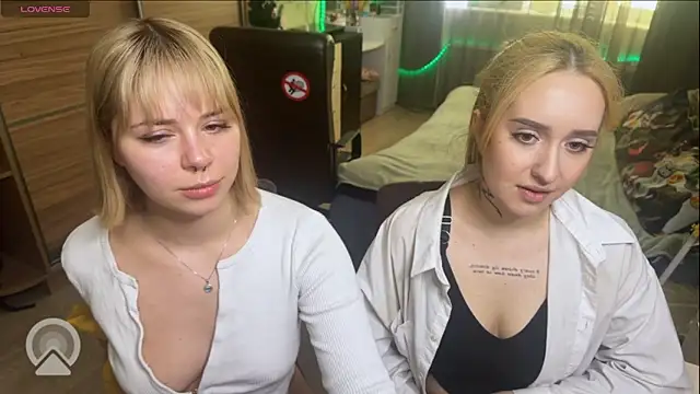 xxx sandra  online show from March 13, 2:11 pm