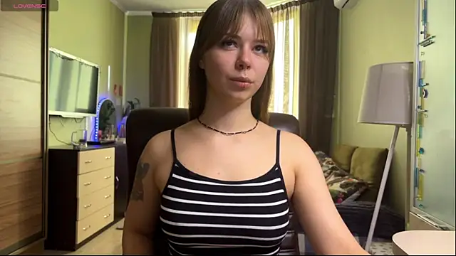 Snapshot of xxx_sandra_ chatting on September 22, 1:28 pm xxx sandra online show from September 22, 1:28 pm