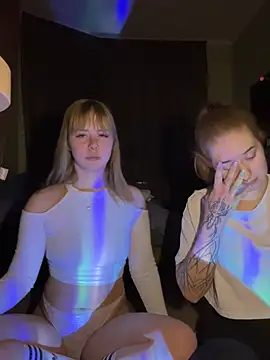 xxx sandra  online show from February 4, 3:40 pm