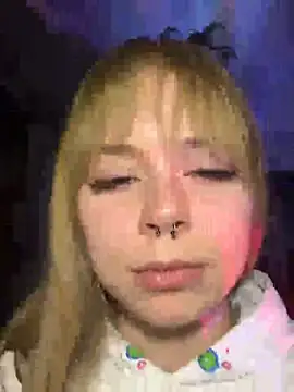 xxx sandra  online show from February 3, 6:46 pm