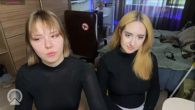 xxx sandra  online show from March 27, 2:07 pm