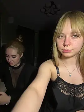 xxx sandra  online show from February 11, 3:45 pm