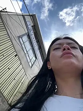 LiaCollings online show from February 9, 1:53 pm