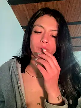 Snapshot of LiaCollings chatting on September 20, 12:32 pm LiaCollings online show from September 20, 12:32 pm