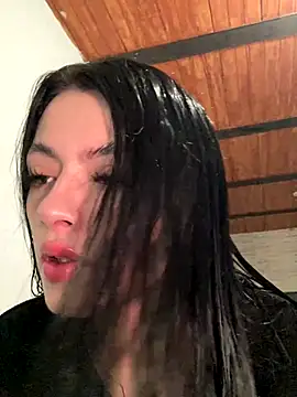 Snapshot of LiaCollings chatting on September 10, 11:42 am LiaCollings online show from September 10, 11:42 am