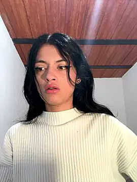 LiaCollings online show from January 11, 11:50 am