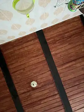 LiaCollings online show from April 19, 4:19 pm