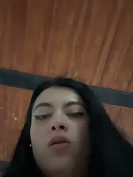 Snapshot of LiaCollings chatting on October 21, 11:31 am LiaCollings online show from October 21, 11:31 am