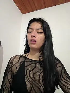 LiaCollings online show from May 11, 11:11 am