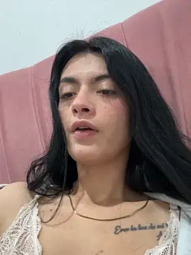 Snapshot of LiaCollings chatting on October 8, 9:55 am LiaCollings online show from October 8, 9:55 am