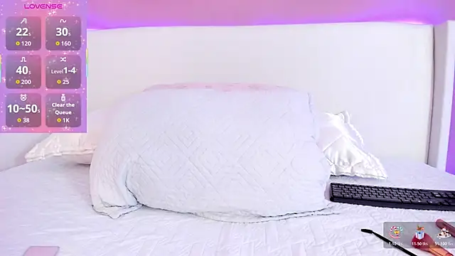  Saandy online show from December 4, 11:53 am