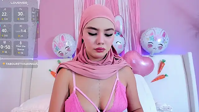  Saandy online show from April 1, 1:41 pm