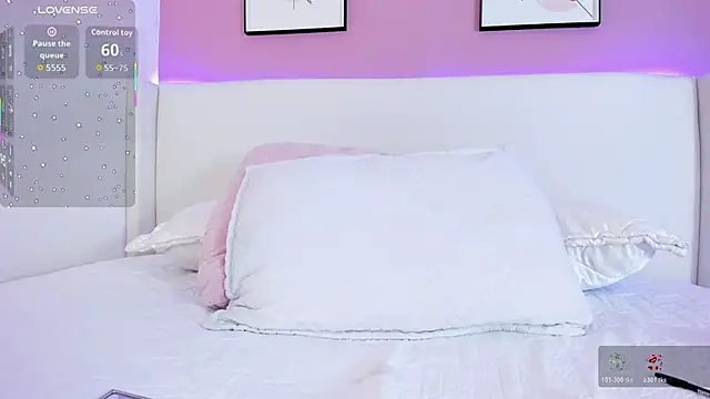  Saandy online show from February 26, 12:05 pm