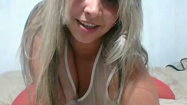 Loirasasafada online show from April 4, 8:04 pm