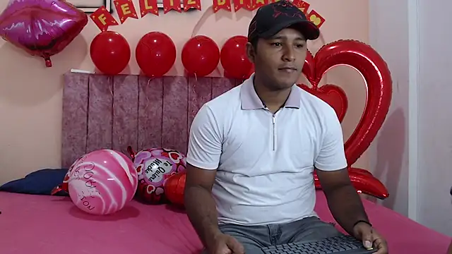 brutal sex love online show from February 14, 1:33 pm