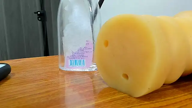 Snapshot of maikol_monstercock chatting on October 4, 6:37 am maikol monstercock online show from October 4, 6:37 am