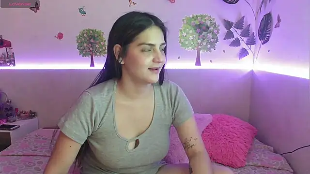 emily cooper t online show from December 4, 2:10 am