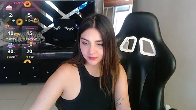 emily cooper t online show from March 5, 7:54 pm