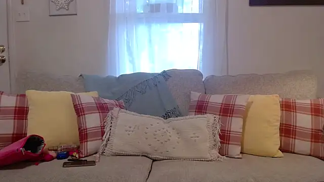 Snapshot of LilaDeliciousXX chatting on October 30, 2:25 pm LilaDeliciousXX online show from October 30, 2:25 pm