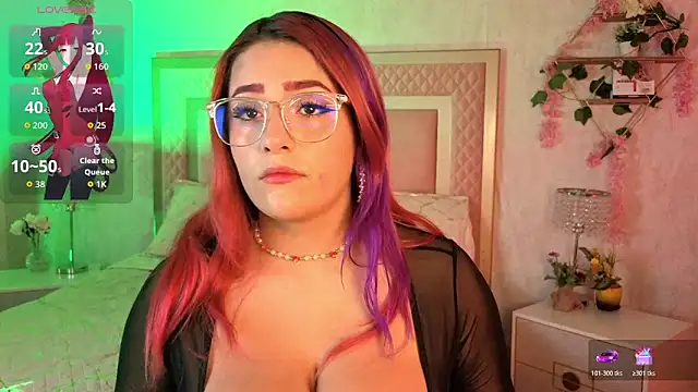 AlanaOdison online show from November 7, 8:35 pm