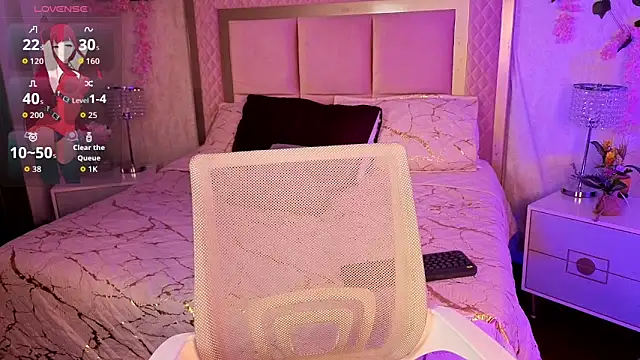 AlanaOdison online show from November 14, 8:56 pm