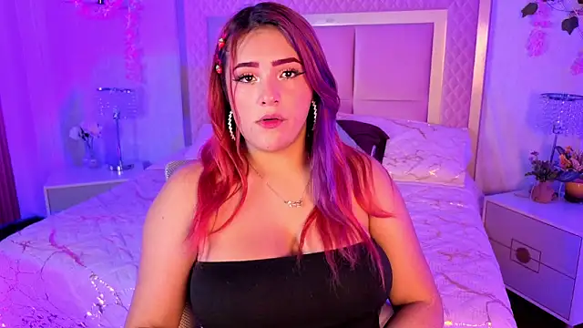 AlanaOdison online show from November 6, 8:46 pm