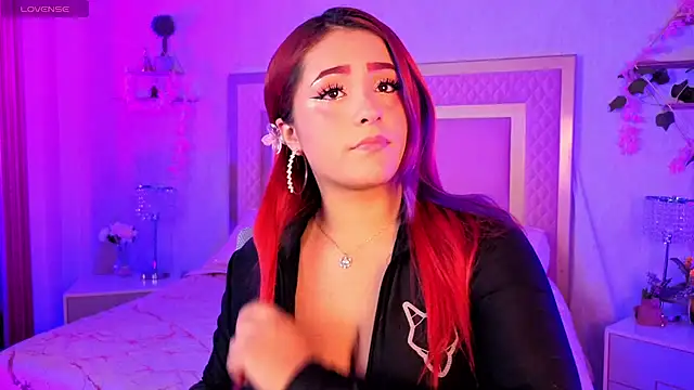 AlanaOdison online show from November 13, 8:35 pm