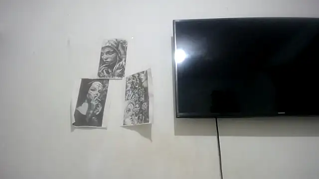 Foxy Lovex online show from March 9, 11:30 pm