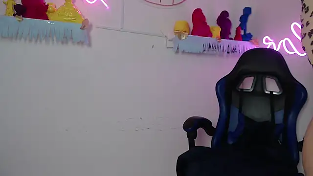 lycoris 19 online show from November 24, 8:53 pm