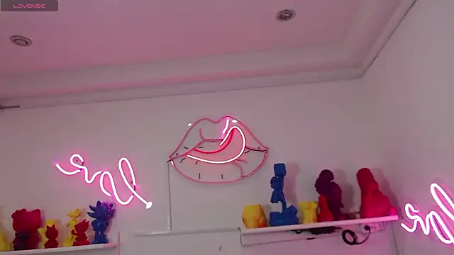 lycoris 19 online show from March 24, 10:32 pm