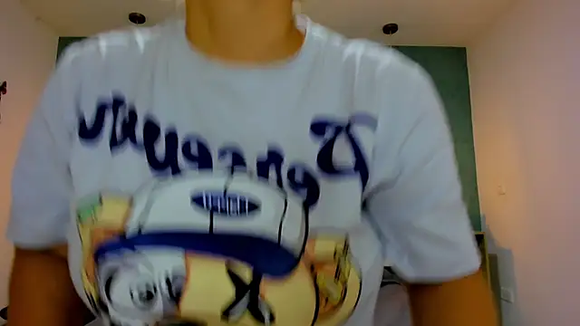 Snapshot of Heidy_milf chatting on September 28, 12:23 pm Heidy milf online show from September 28, 12:23 pm