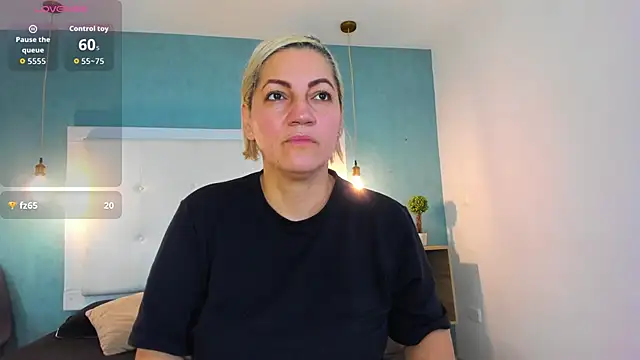 Heidy milf online show from January 7, 8:25 pm