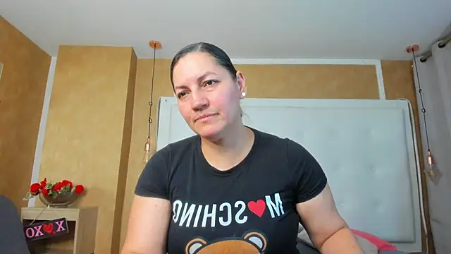 Snapshot of Heidy_milf chatting on August 1, 8:29 pm Heidy milf online show from August 1, 8:29 pm