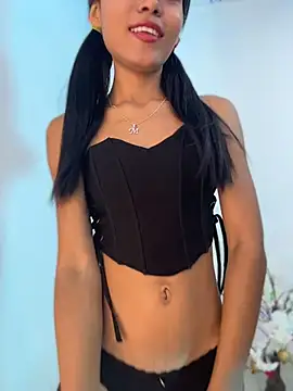 Snapshot of luxurykatty chatting on May 24, 8:09 pm luxurykatty online show from May 24, 8:09 pm
