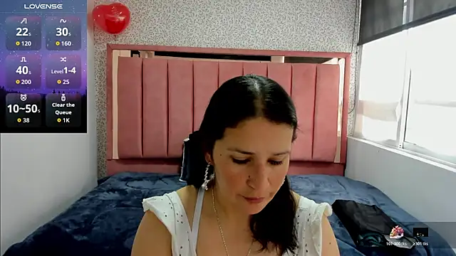 Snapshot of Barbara_fox__ chatting on October 18, 12:07 pm Barbara fox online show from October 18, 12:07 pm