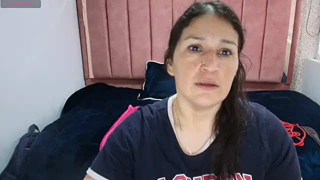 Snapshot of Barbara_fox__ chatting on May 2, 11:59 am Barbara fox online show from May 2, 11:59 am