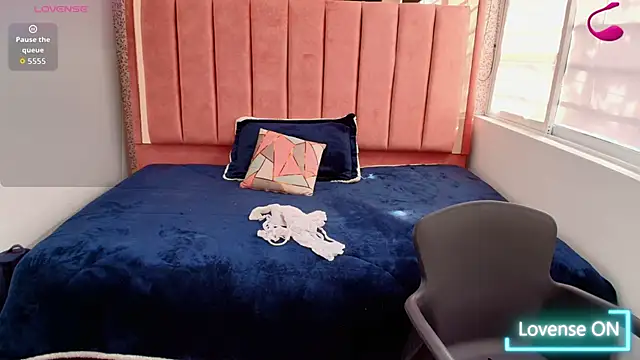 Barbara fox   online show from April 18, 12:29 pm