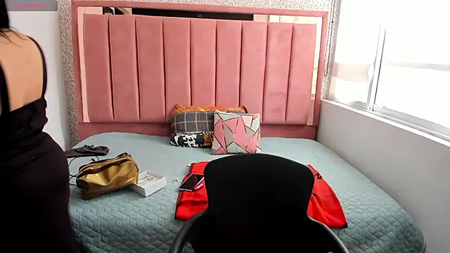 Barbara fox   online show from January 15, 11:57 am