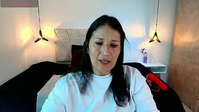 Snapshot of Barbara_fox__ chatting on June 1, 11:54 am Barbara fox online show from June 1, 11:54 am