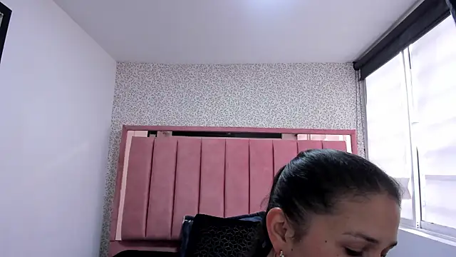 Barbara fox   online show from November 15, 11:58 am