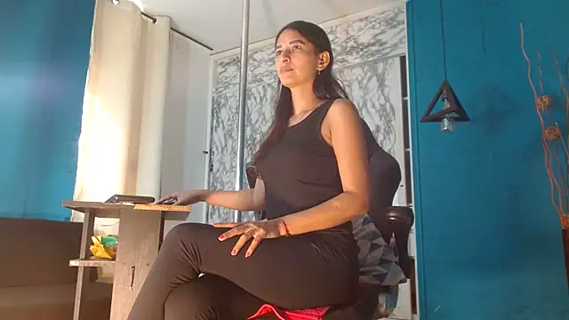 hanna mooreee online show from September 21, 6:57 pm