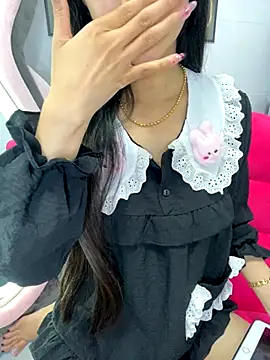 Snapshot of Sexlove_bb chatting on October 2, 1:53 am Sexlove bb online show from October 2, 1:53 am