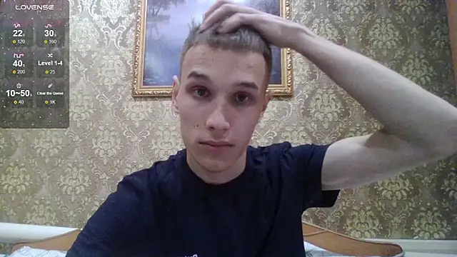 your   honeyy online show from October 29, 9:19 am