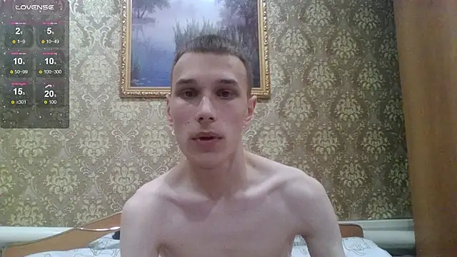 your   honeyy online show from November 4, 9:57 am