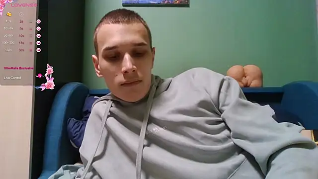 your   honeyy online show from March 26, 5:22 pm