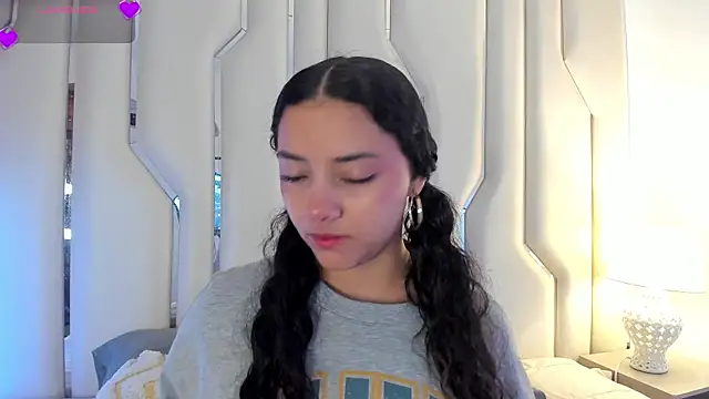 Angellit Afrodita  online show from May 12, 9:37 am